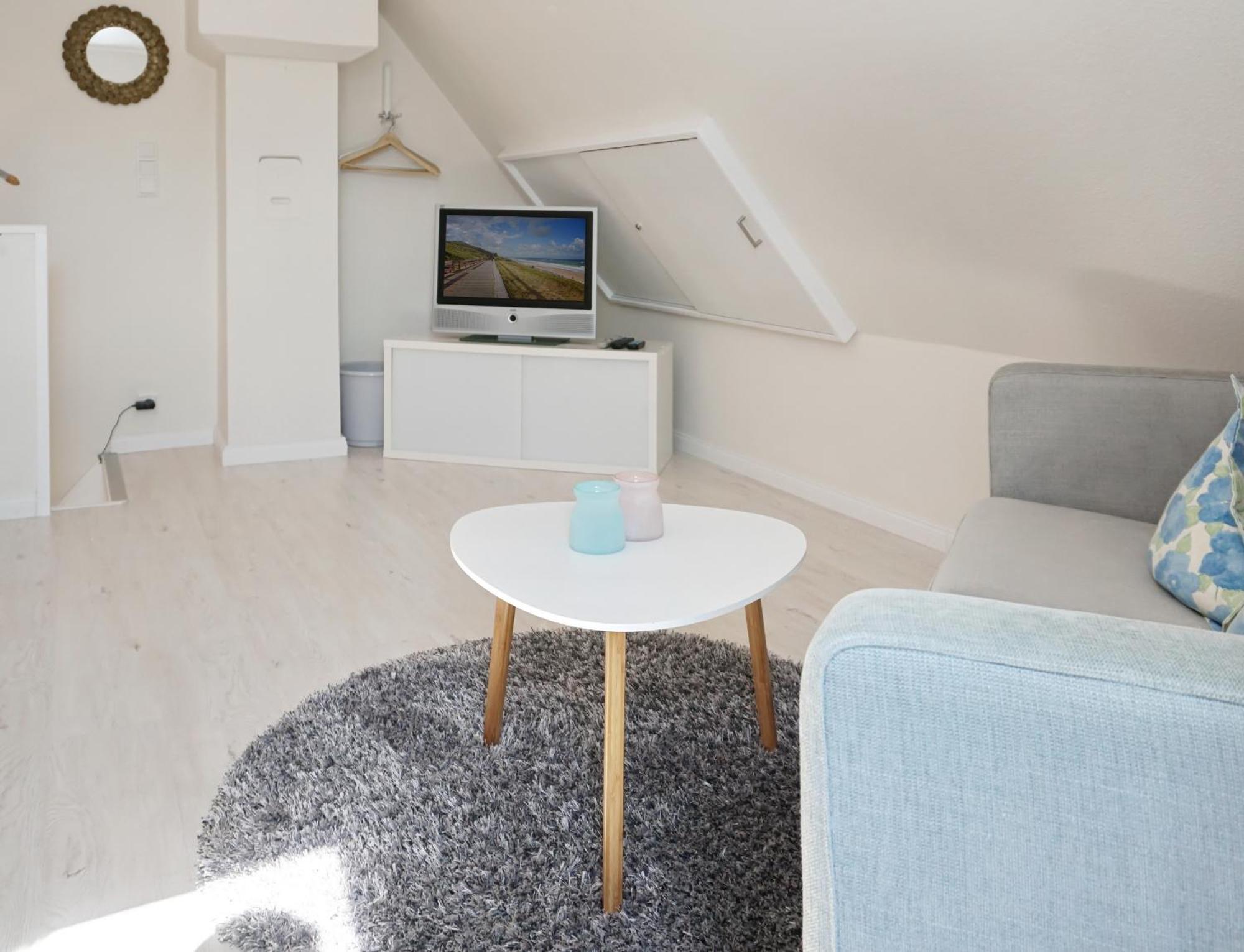 Henning Apartment